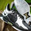 Giay bong ro Nike PG 5 Oreo CW3143-003