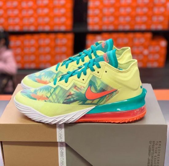 Giày Nike Lebron 18 Low EP ‘LeBronold Palmer’ CV7564-300