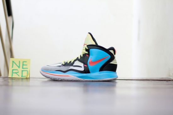 giay bong ro kyrie Infinity SE GS DJ1172-112