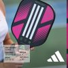 Vợt pickleball Adidas Match Light PB5GA7 6 Vợt pickleball Adidas Match Light vơi smax sản phẩm PB5GA7, trên tay người phụ nữ, với các thông số kỹ thuật
